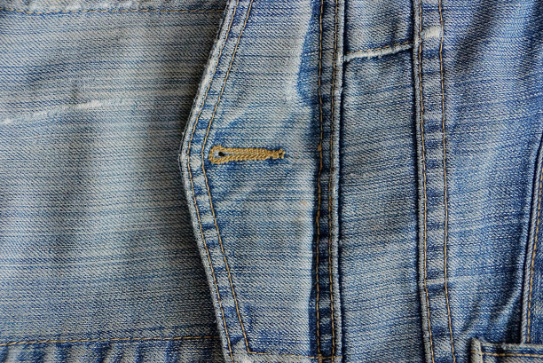 蓝灰色面料，带有牛仔裤口袋图片下载