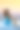 美丽的女人在泳池上欣赏日落图片下载