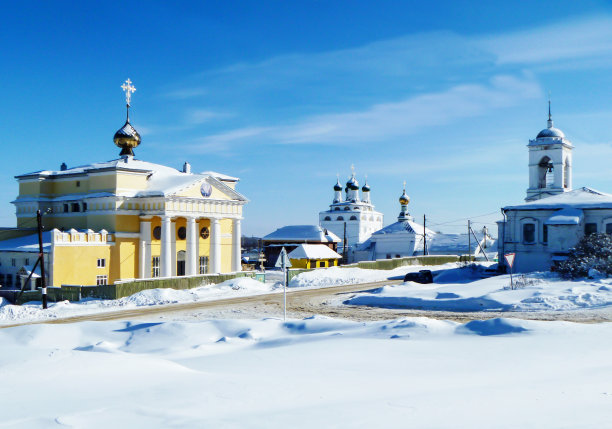 在Mstyore的reverly - bogoyavlenskim男性修道院附近的Ioanna Kind教堂图片下载