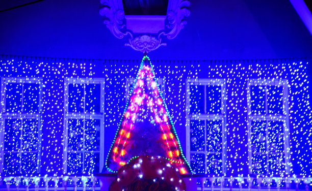 模糊的圣诞照明图片下载