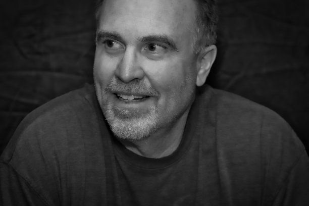 微笑的画像图片下载