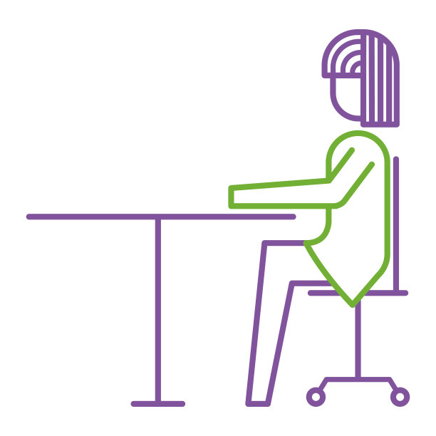 女商人坐在椅子上办公图片下载