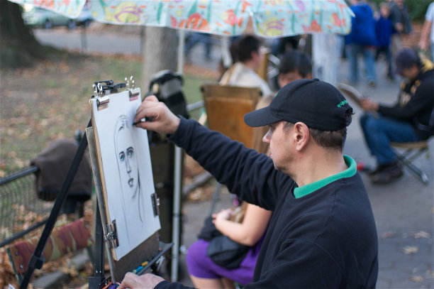 中央公园的街头艺术家图片下载