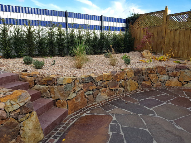 花园的楼梯图片下载