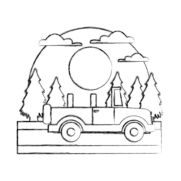 越野运动卡车在森林里图片下载