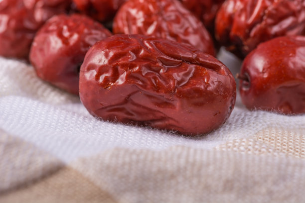 干红枣或大枣中草药图片下载