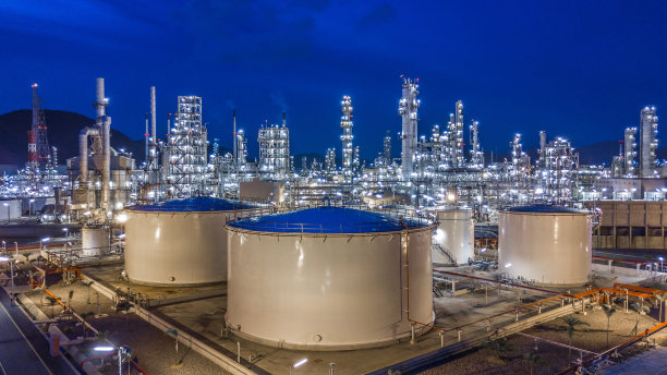 鸟瞰图炼油厂图片下载