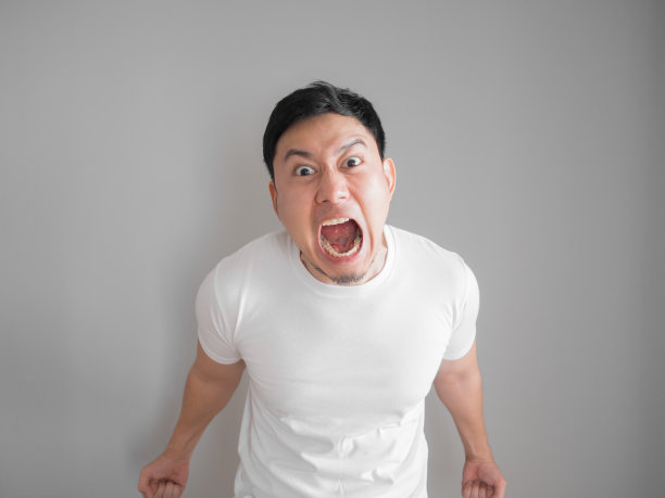 激烈的图片素材ID：304165176