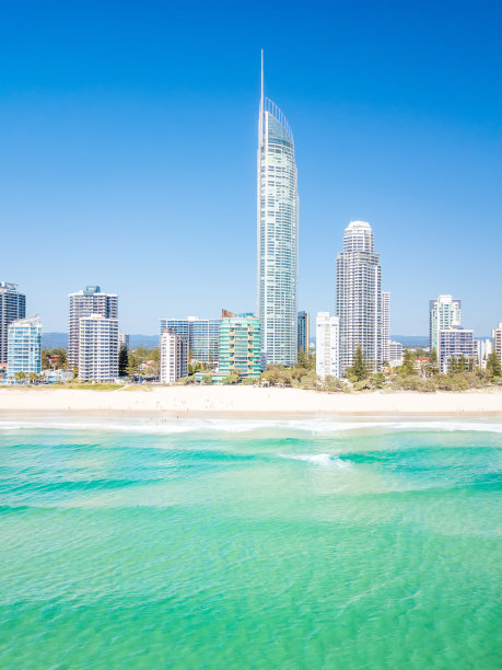 冲浪者天堂的航拍图像图片下载