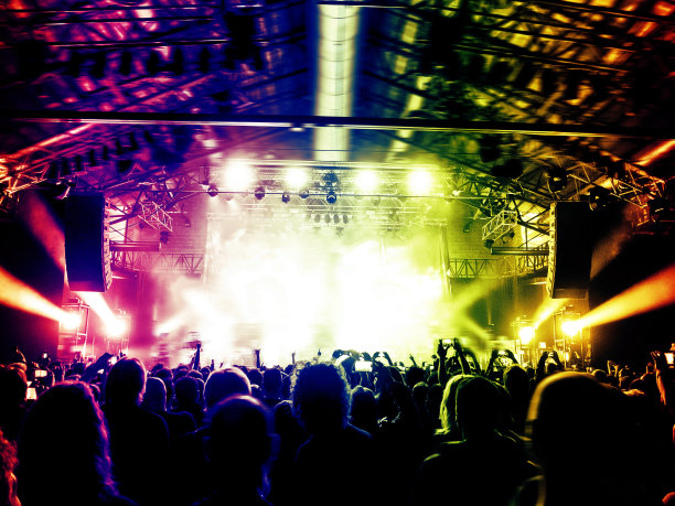 人们在夜总会跳舞图片下载