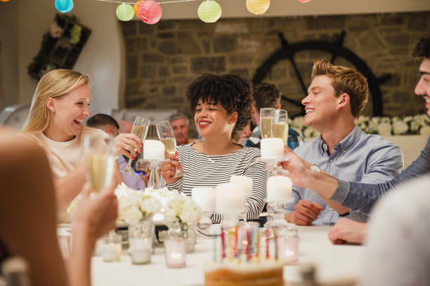 为生日祝酒图片下载