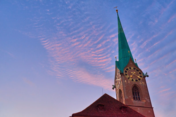 圣彼得教堂，苏黎世，瑞士图片下载