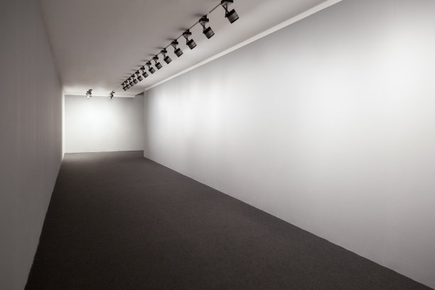 白色透视陈列室图片下载