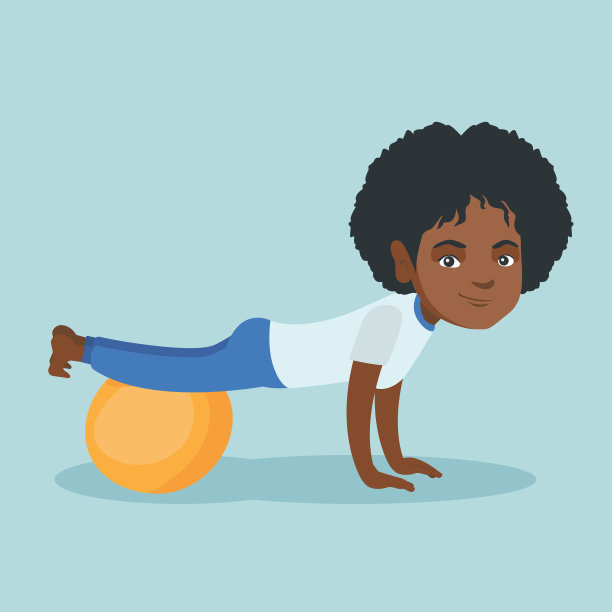 年轻的非洲妇女用足球运动图片下载