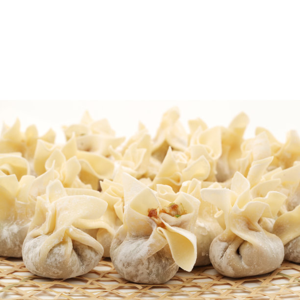 烧麦馄饨孤立在白色的背景图片下载