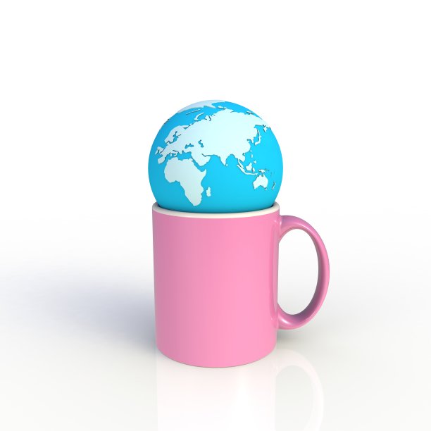 地球与粉红色的咖啡杯孤立在白色的背景。模拟模板的应用程序设计。展览设备。设置标识放置的模板。3 d渲染。图片下载