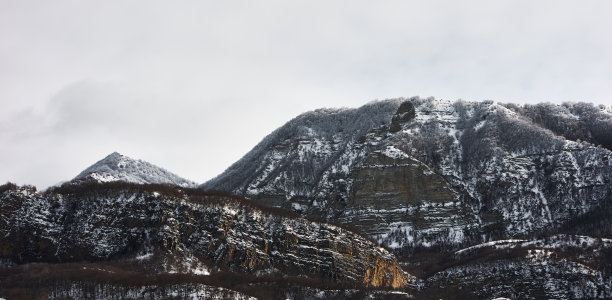 雪岩山景观图片下载