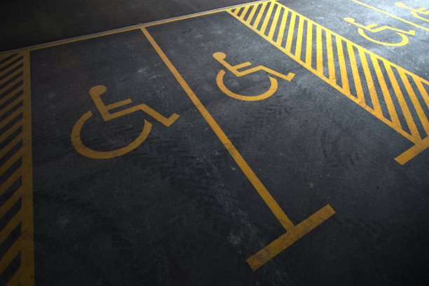 残疾人停车图片下载