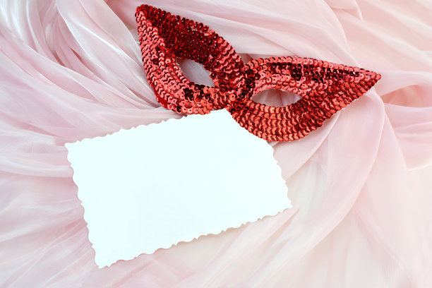 红色亮片眼罩图片下载