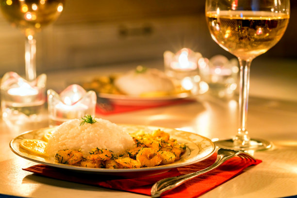 虾米配白酒图片下载