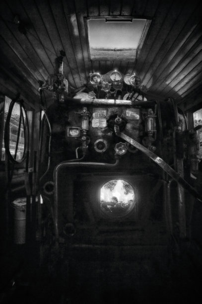 蒸汽列车锅炉火灾图片下载