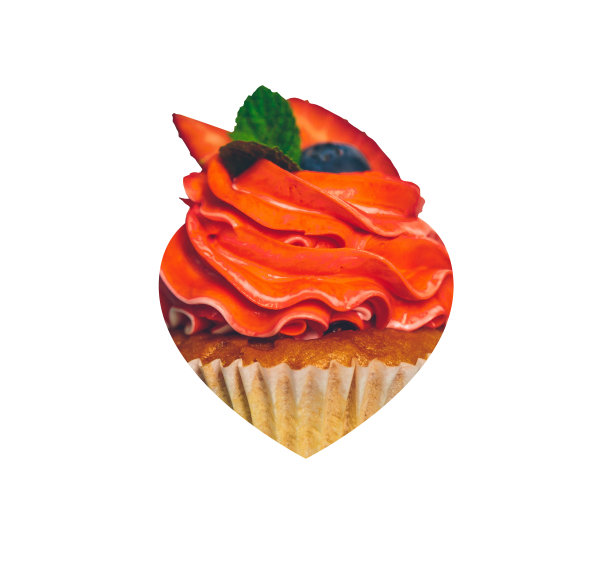 心形图案，背景是白色的彩色纸杯蛋糕图片下载