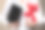 一位女士腋下夹着一块银质牌匾和一个礼品盒图片下载