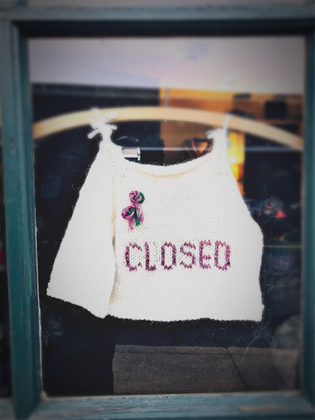 窗口中的关闭符号图片下载