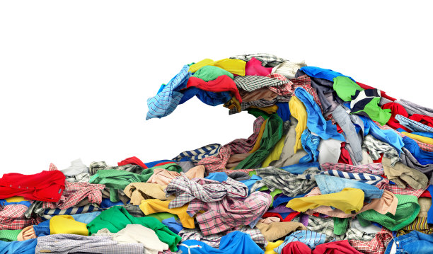 白色背景上波浪形状的衣服图片下载