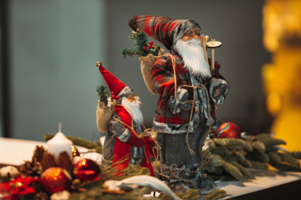 传统的摩尔多瓦家庭装饰圣诞节图片下载