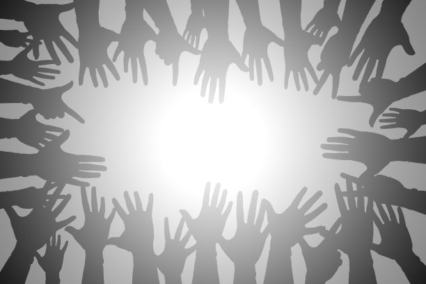 手举五彩缤纷，晚会趣味或志愿者约定一起玩交流理念。图片下载