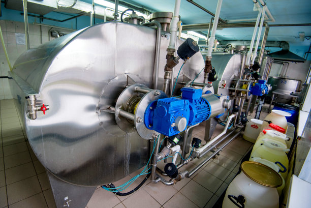 乳品厂设备图片下载