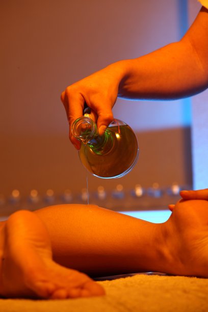 精油按摩治疗图片下载