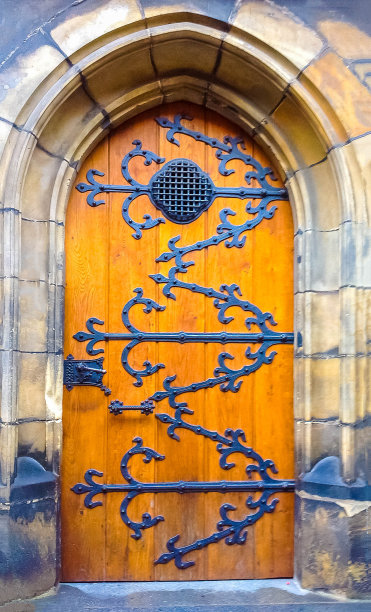 布拉格的一扇旧门图片下载