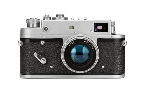 旧胶片摄影机孤立在白色上图片下载