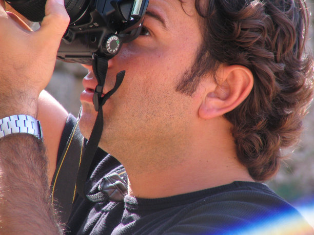 快乐的年轻人喜欢旅游和摄影

照片

一个喜欢旅游和摄影的年轻人的剪影图片下载