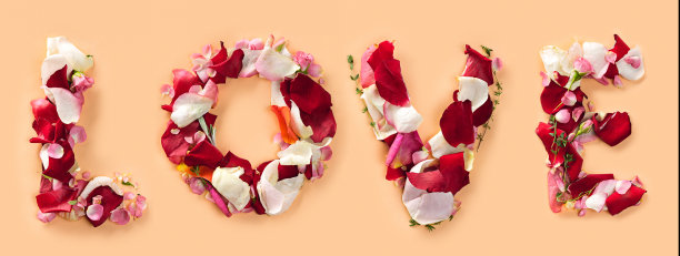 玫瑰组成的“爱”字图片下载