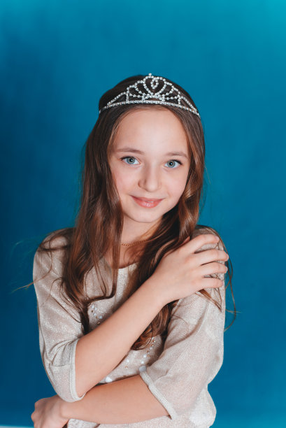 在工作室的童年素材图片