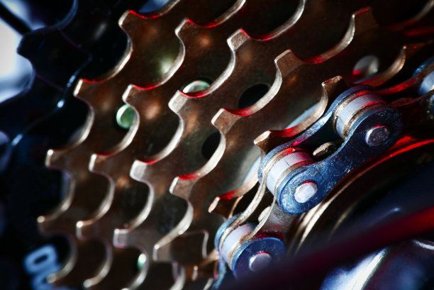 自行车链背景与红灯图片下载