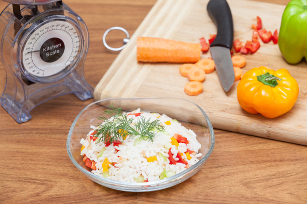 厨房里米饭的特写照片图片下载