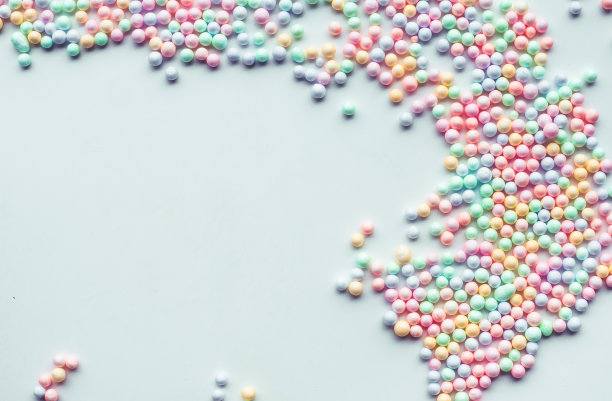 五彩缤纷的泡沫聚苯乙烯。创造力的概念想法图片下载