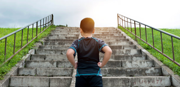 小孩图片素材ID：305160372