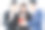 业务团队在智能手机上召开视频会议图片下载