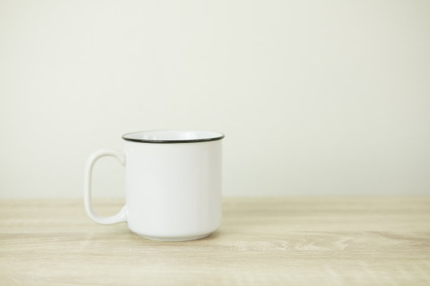 白色的咖啡杯图片下载