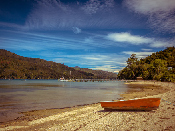从马尔伯勒湾的船看过去图片下载