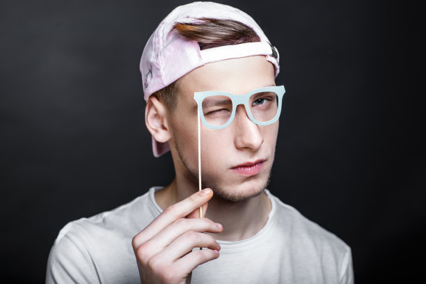 年轻面孔概念艺术图片下载