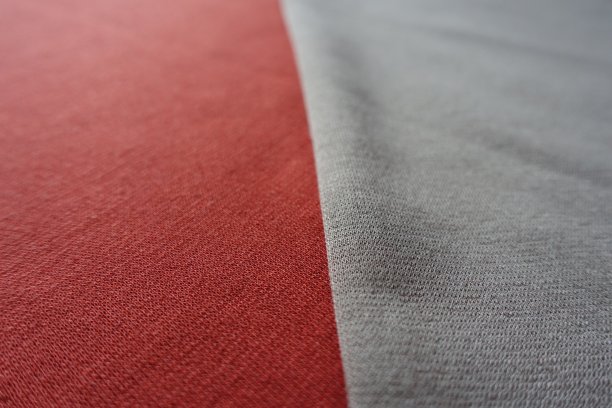 部分橘色和米色针织衫缝在一起图片下载