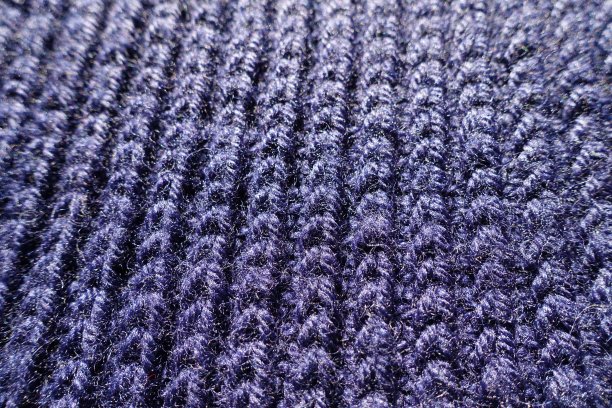 宏深紫色手工针织物图片下载