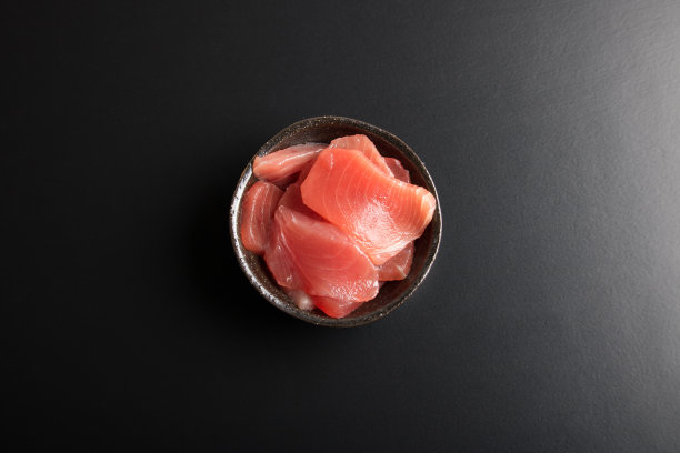 金枪鱼生鱼片素材图片