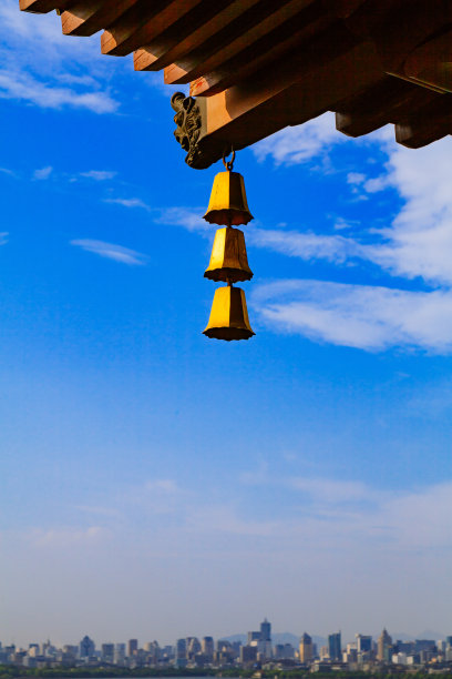 金色的铃铛图片下载